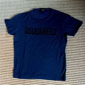 Dsquared2 navy t shirt with black raised velvet lettering. Sized large.